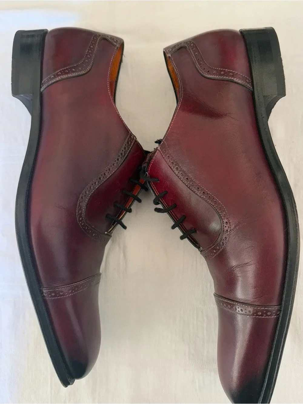 Mezlan Men’s Burgundy Leather Cap-Toe Oxfords